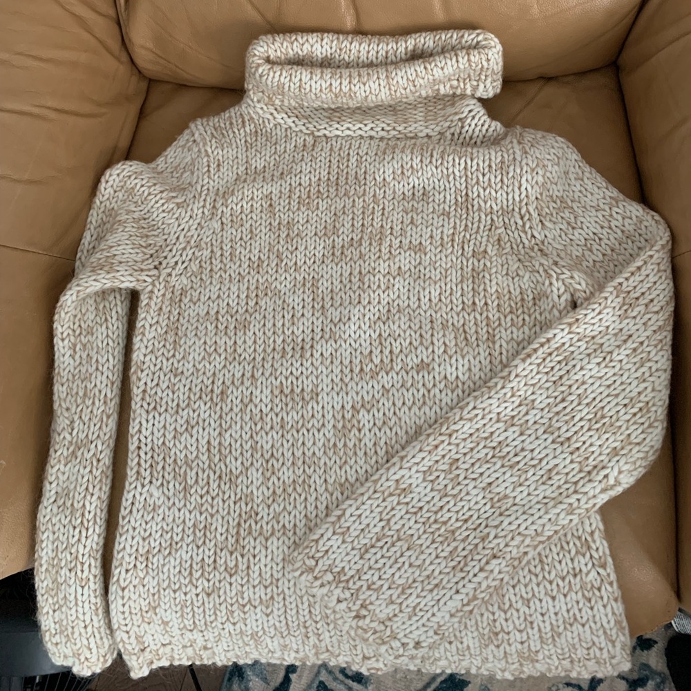 Women’s sweater